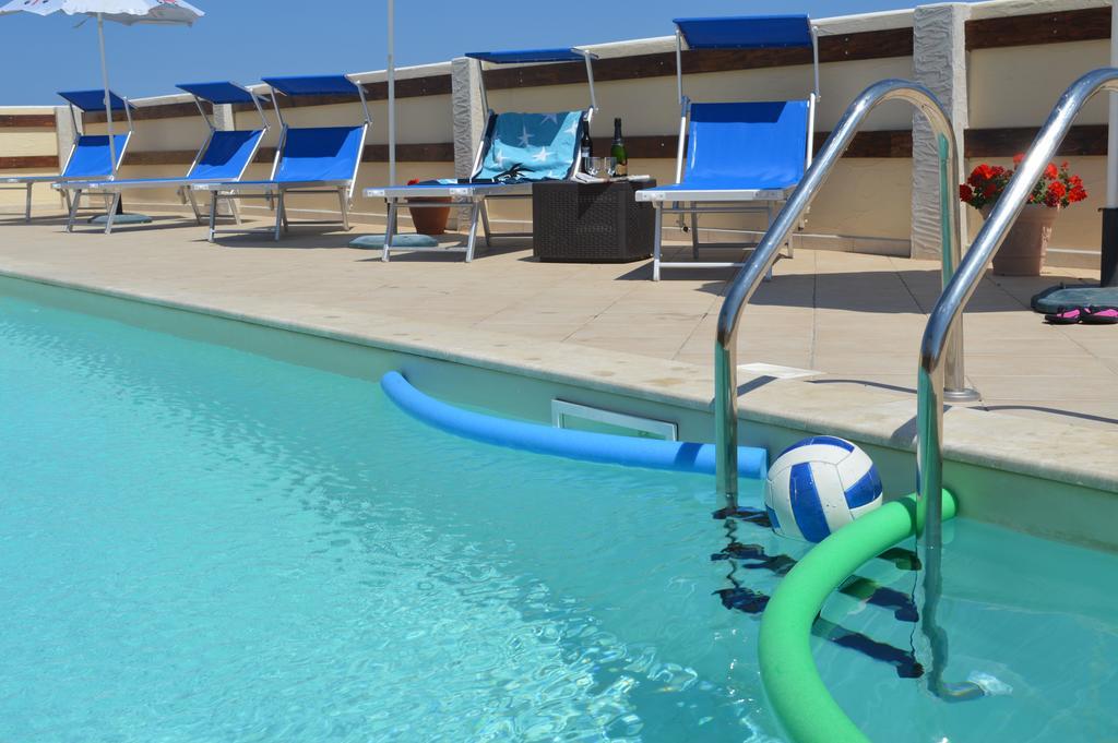 Agriturismo Finagliosu Palmadula Eksteriør billede